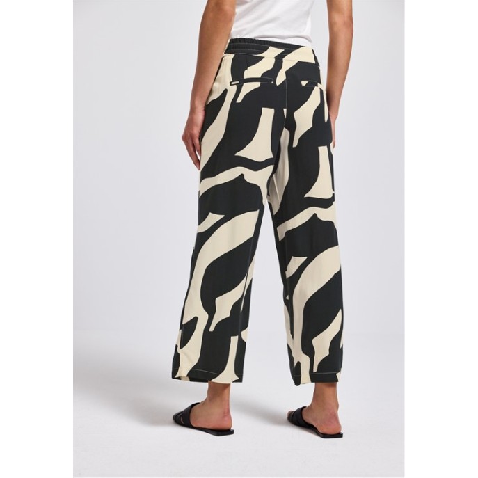 Street One broek 379189 Zwart Ecru